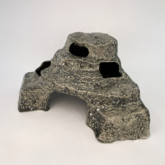 Exploration Corner Hide